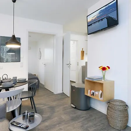Amazing In Lembruch-dmmer See With 2 Bedrooms, Wifi And Indoor Swimming Pool Lägenhet Lembruch